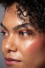 Tint & Glow Mulberry Hue - Imagen 4