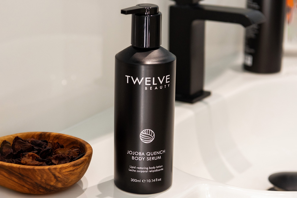 jojoba quench body serum con aceite de jojoba oil